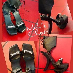 Glam vamp black heels